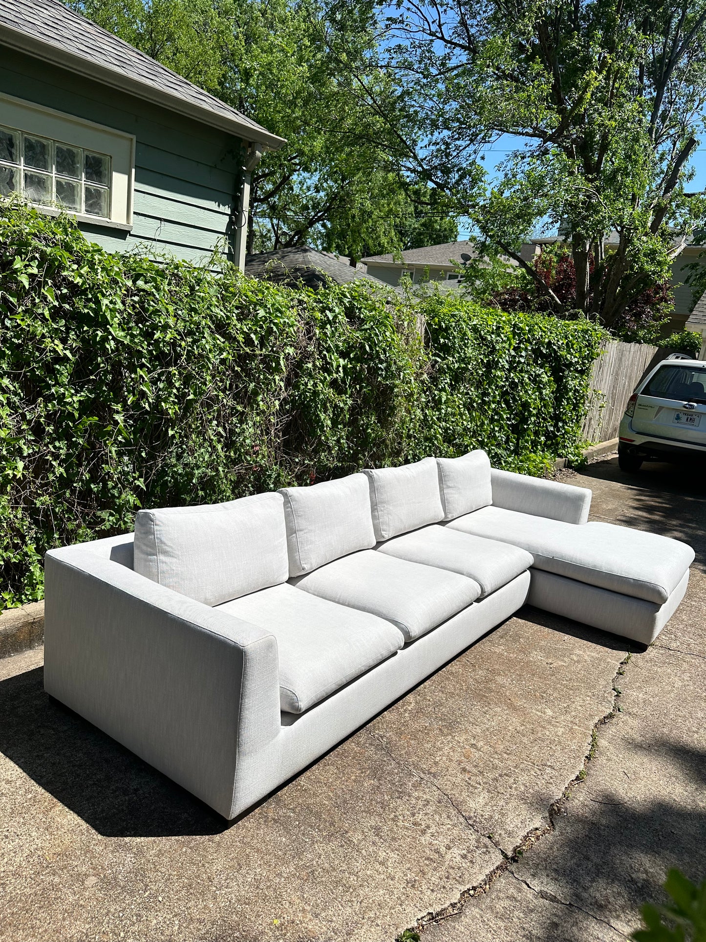 RH Modena Taper Arm Sectional Dove Gray
