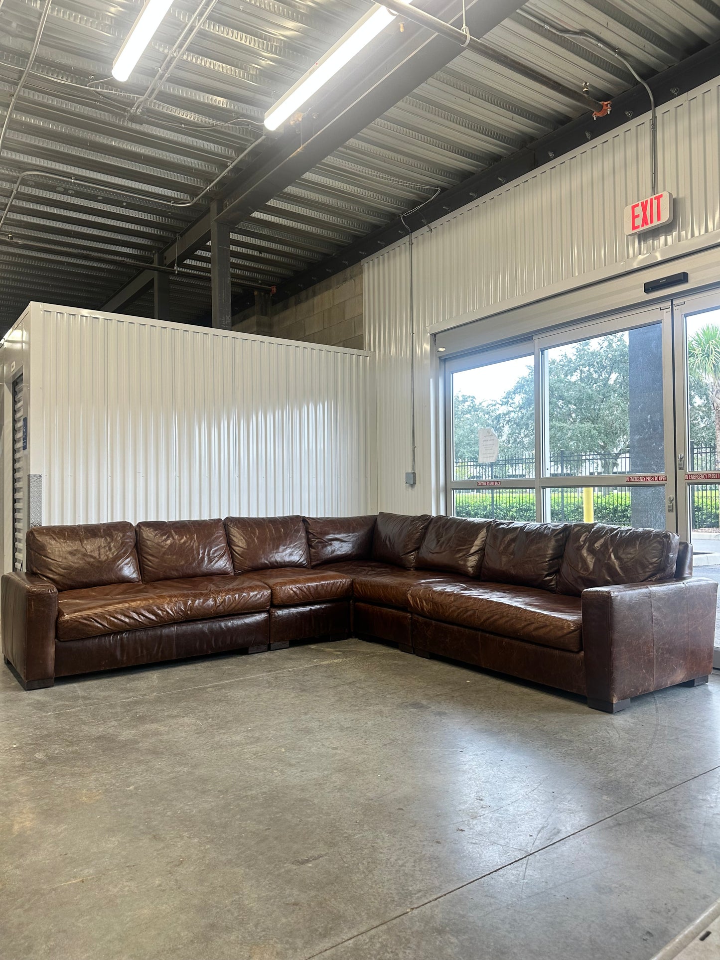RH 10' Maxwell Leather Sectional