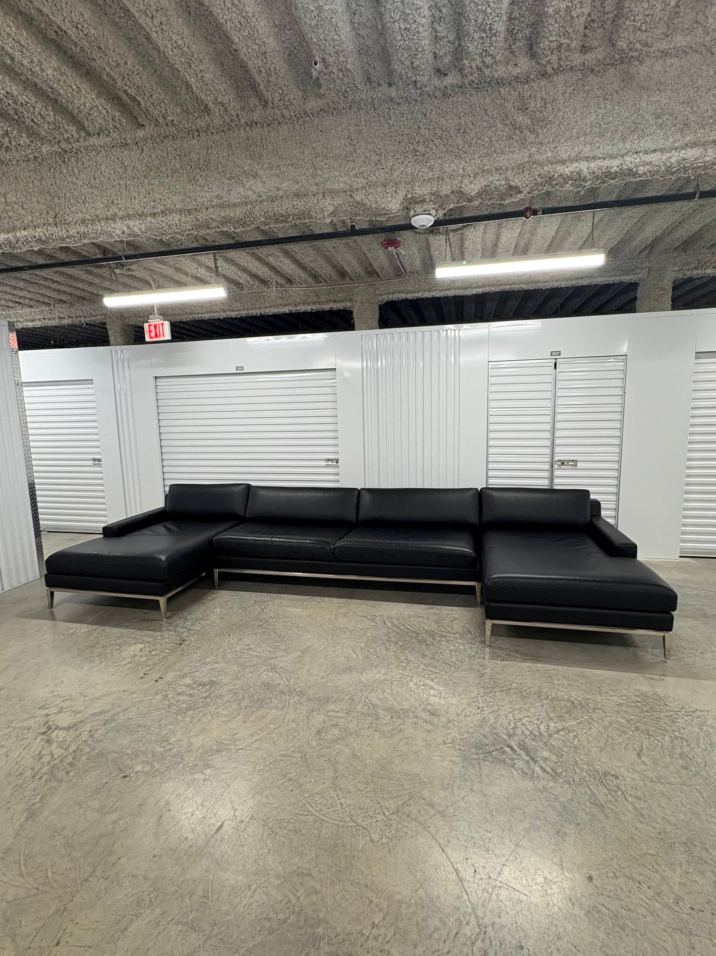 RH Italia Leather Track Arm U-Chaise Sectional Like New Black Ebony Leather Restoration Hardware