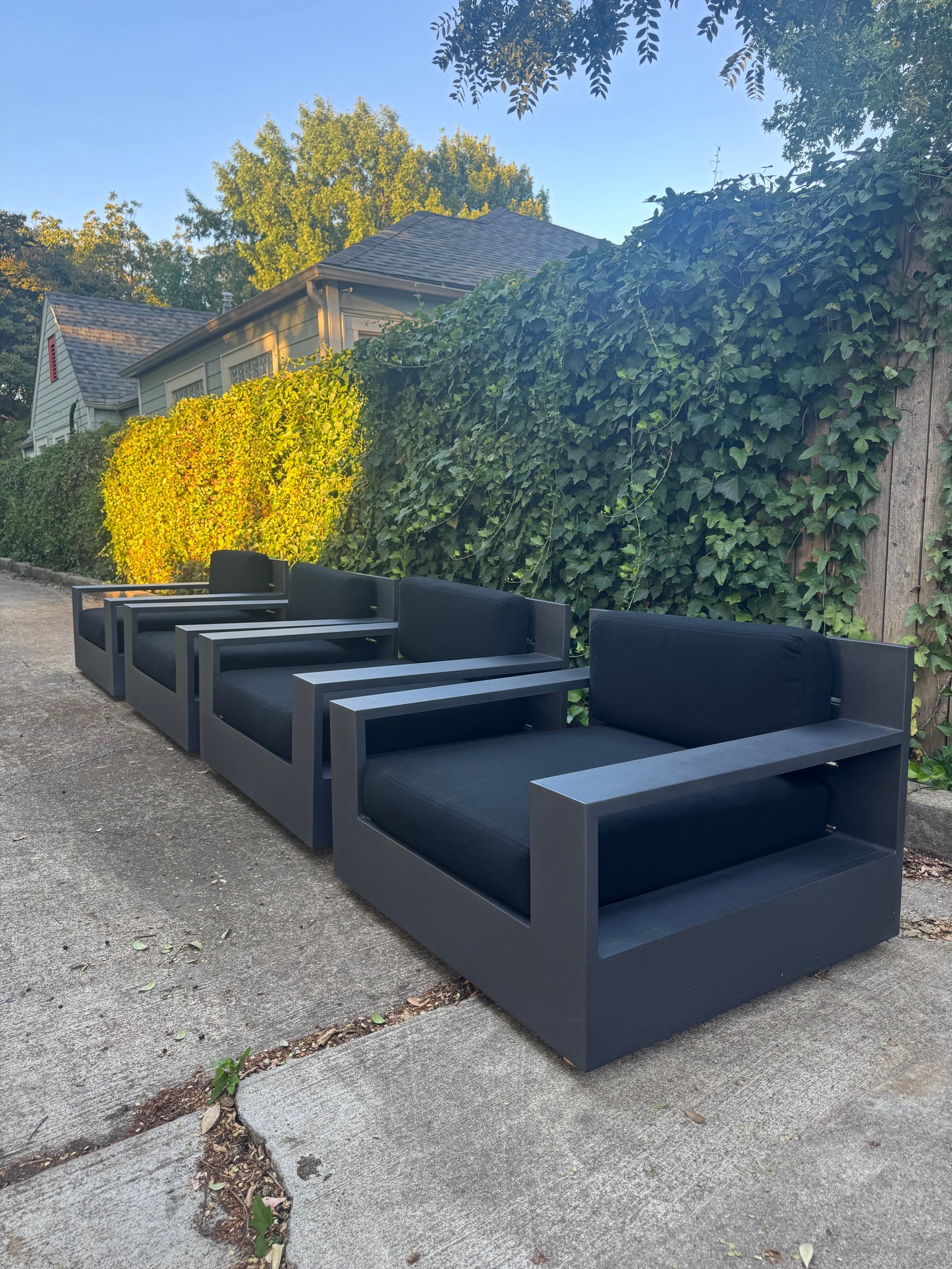RH Marbella Aluminum Swivel Lounge Chairs Set of 4 Black Cushions Restoration Hardware