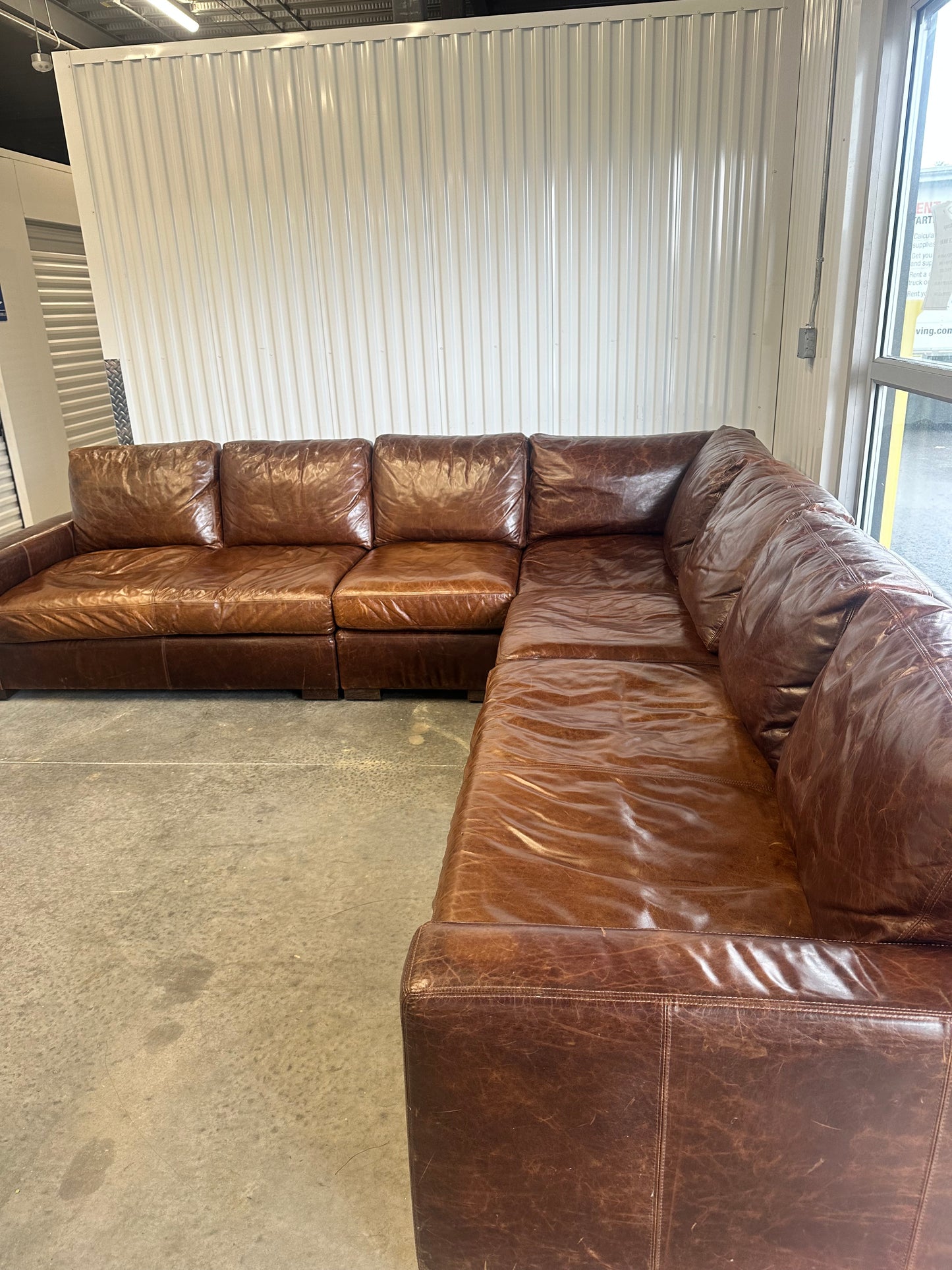 RH 10' Maxwell Leather Sectional
