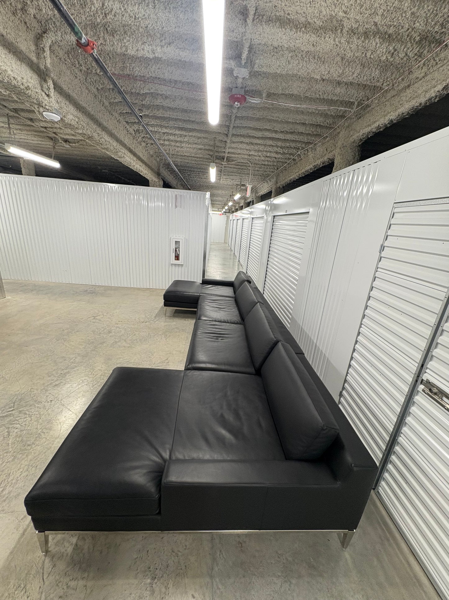 RH Italia Leather Track Arm U-Chaise Sectional Like New Black Ebony Leather Restoration Hardware