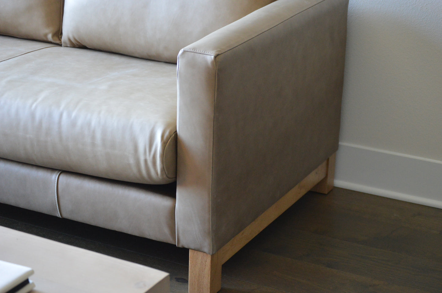C&B Pacific Leather Bench Apartment Sofa