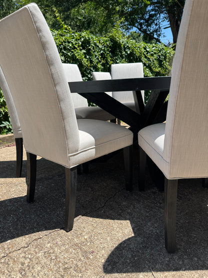 RH Hudson Parsons Set of 10 Dining Chairs French Black 72” Round Dining Table Restoration Hardware