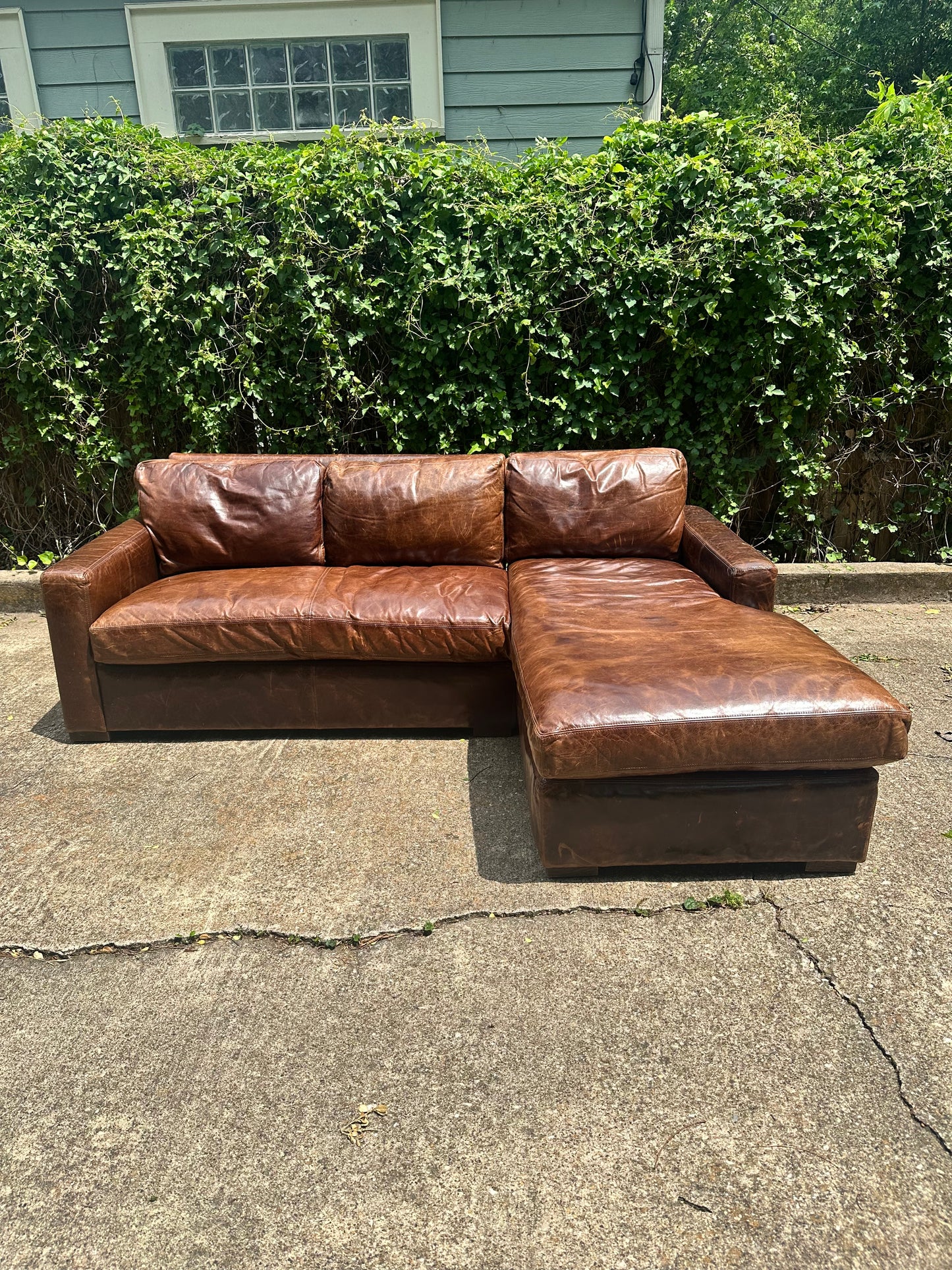 RH Maxwell Leather Sectional